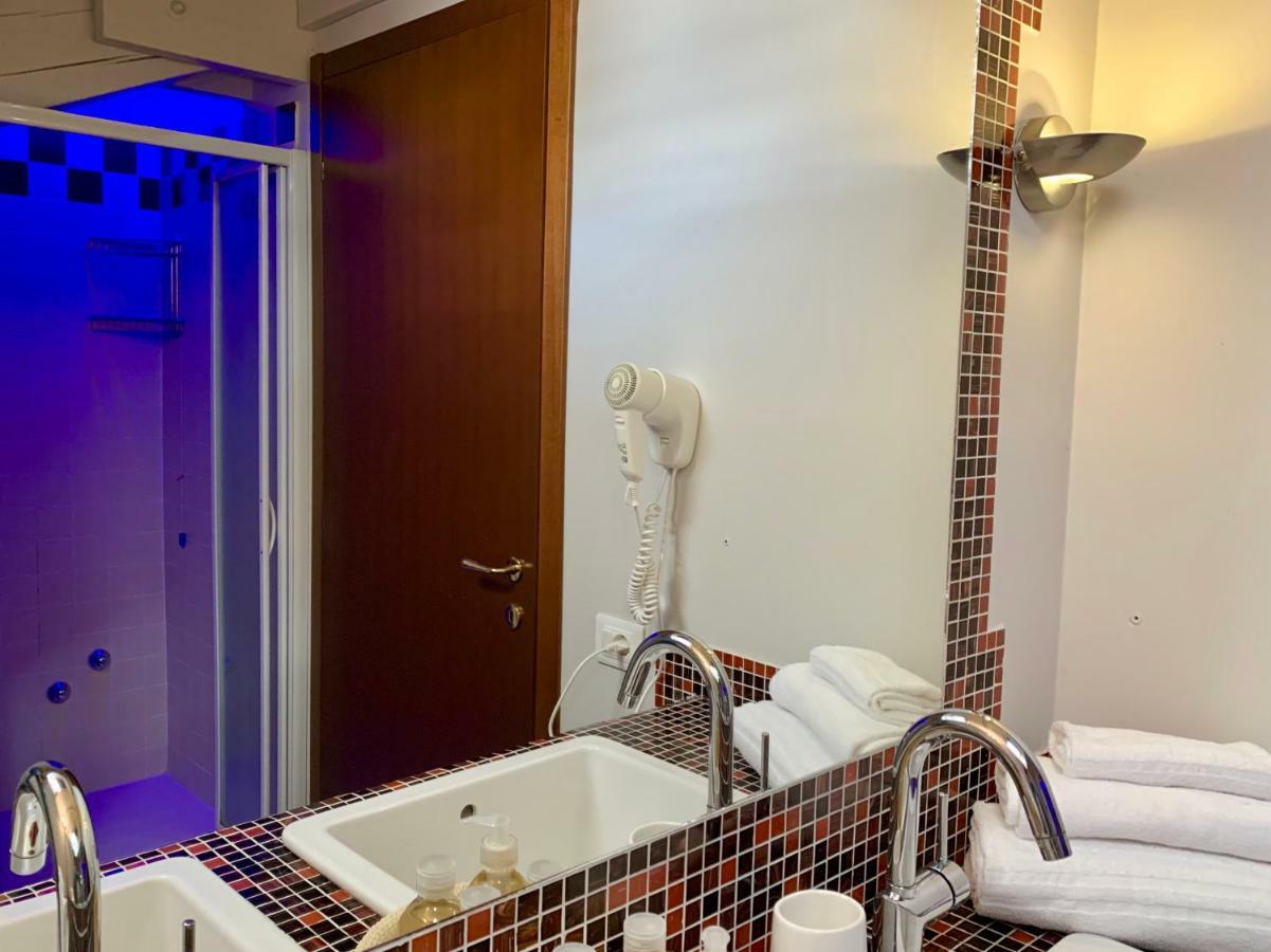Porta Ronca - B&B, Suites & Apts โร ภายนอก รูปภาพ